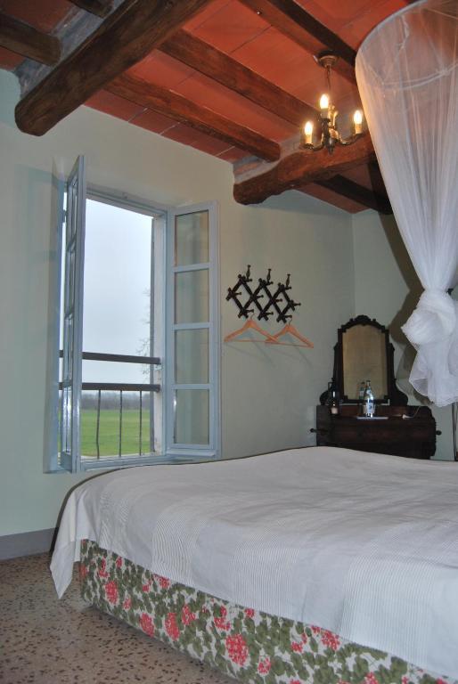 Tenuta Rivalazzo Hostal Noceto Habitación foto