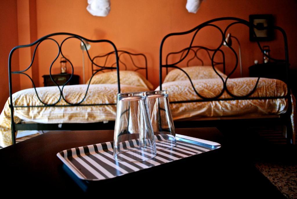Tenuta Rivalazzo Hostal Noceto Habitación foto